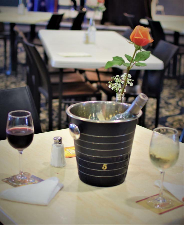 Railway Hotel בונדברג מראה חיצוני תמונה
